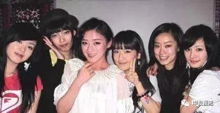 娛樂圈吃瓜閨蜜小說,閨蜜情深，瓜田秘事