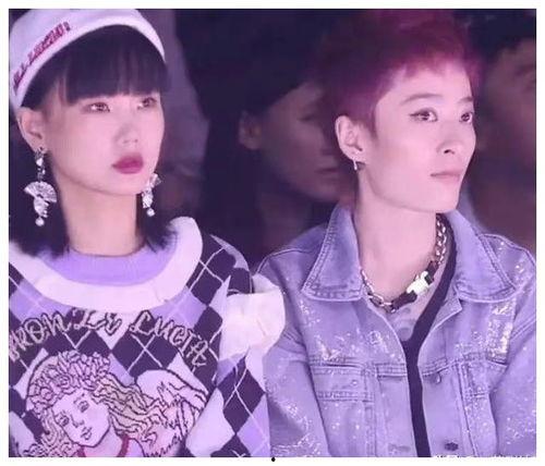 娛樂吃瓜君戀情頂流,頂流明星戀情曝光，揭秘娛樂圈甜蜜瞬間